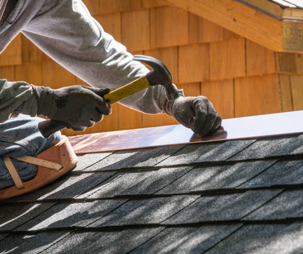 Best Best Roofing Contractors  in Munising, MI